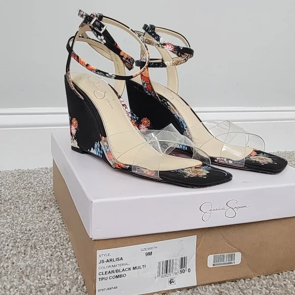 Jessica Simpson Arlisa Wedge Sandal - Picture 2 of 7